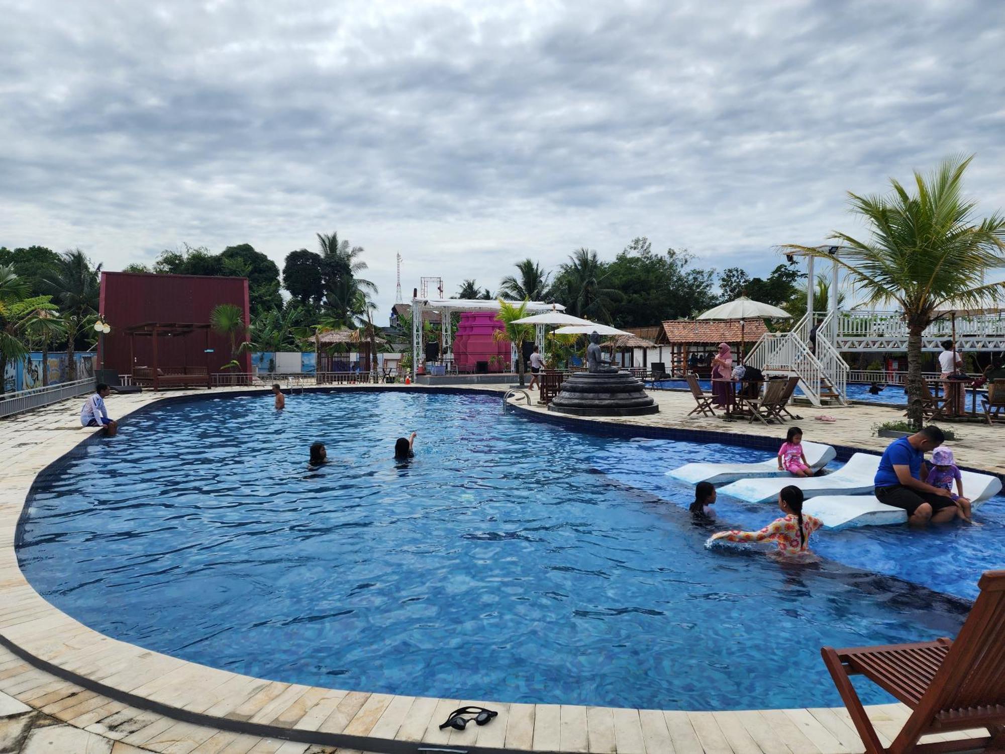 Balong  Bnb House Villa Jogja מראה חיצוני תמונה